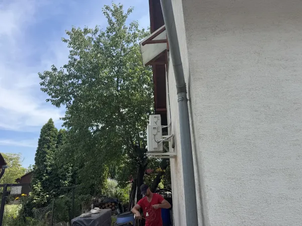 Fali tartókonzol a Syen Muse Next 3,5 kW kültéri egységhez