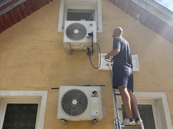 Vörösmarty utcában szereltünk 4db Gree Comfort Pro készüléket