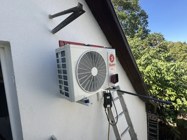 5db 2,2kW Syen Charm készüléket telepítettünk Agárdon
