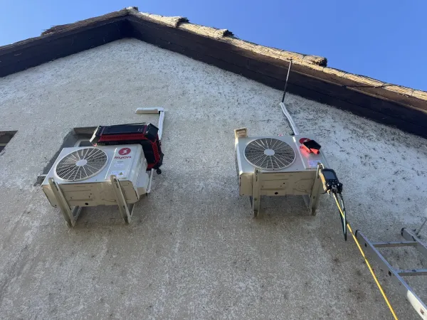 5db 2,2kW Syen Charm készüléket telepítettünk Agárdon